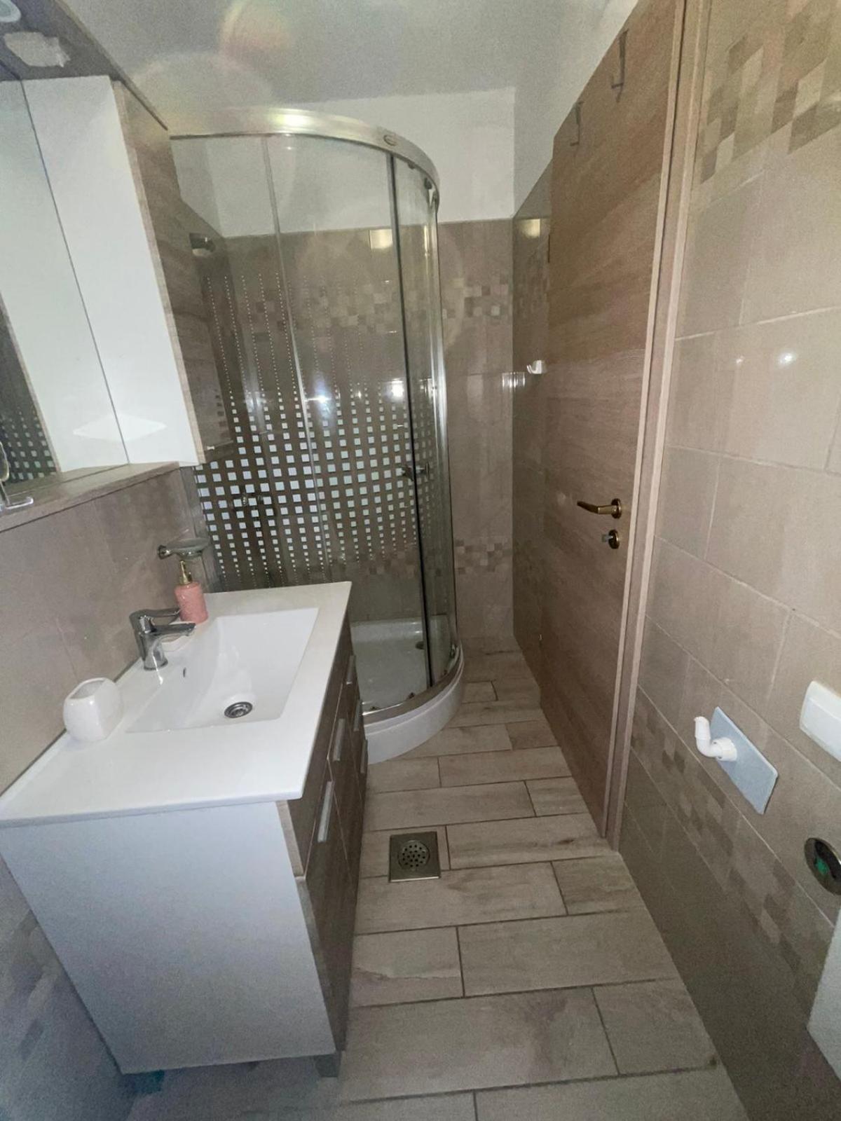 Crveni Apartman Cres Εξωτερικό φωτογραφία